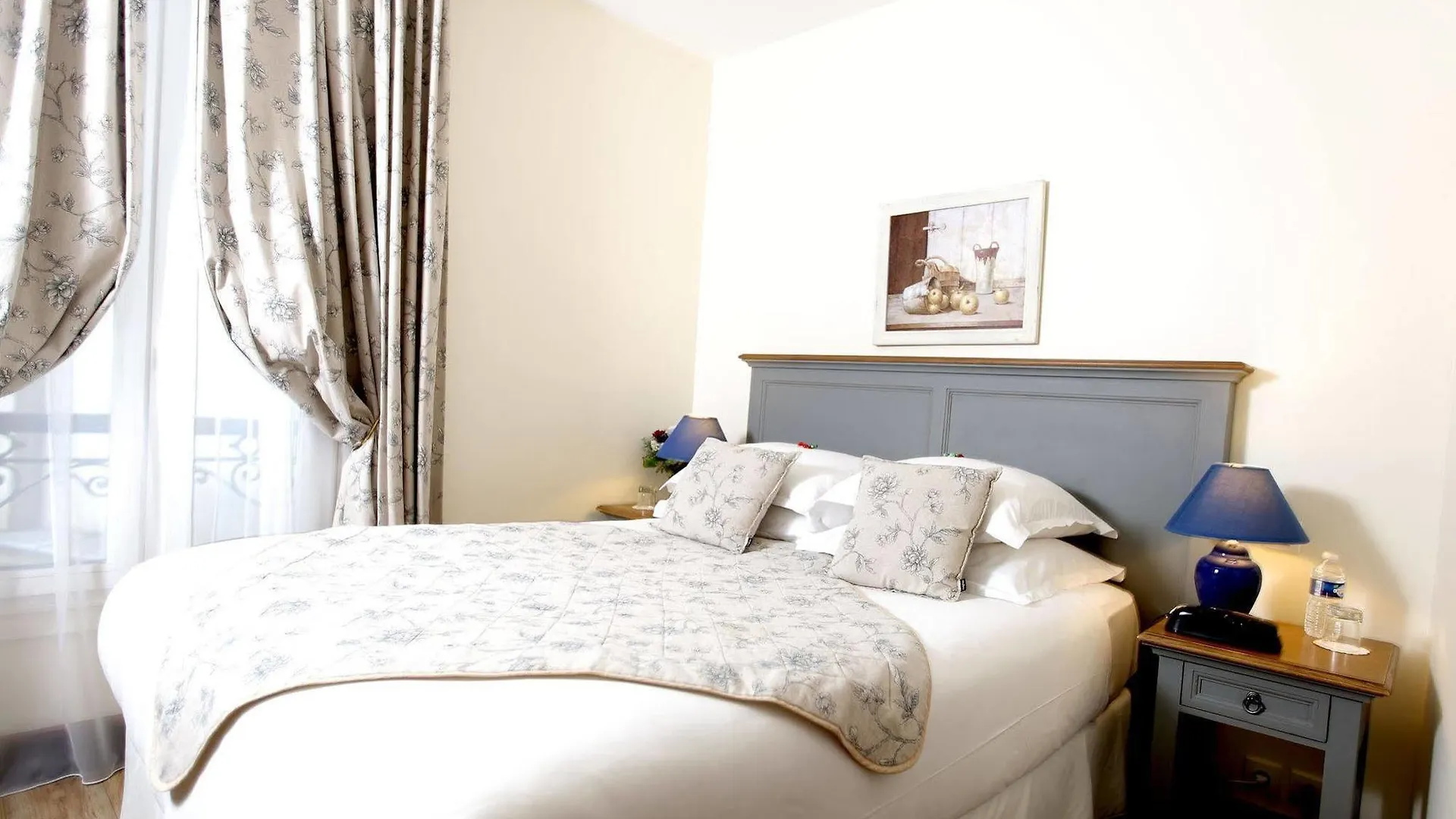 Waldorf Montparnasse 3*
