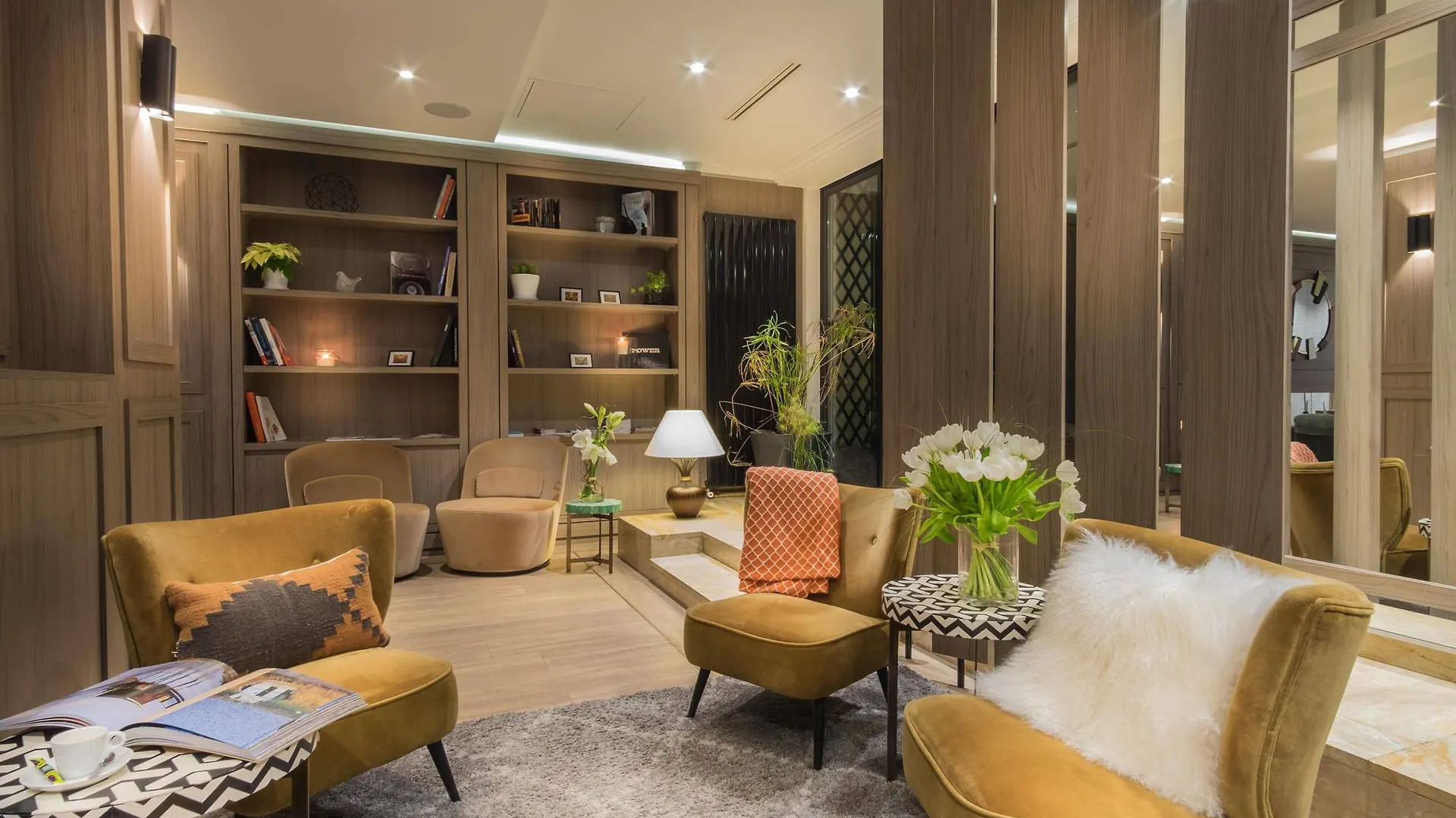 Waldorf Montparnasse Hotel 3*